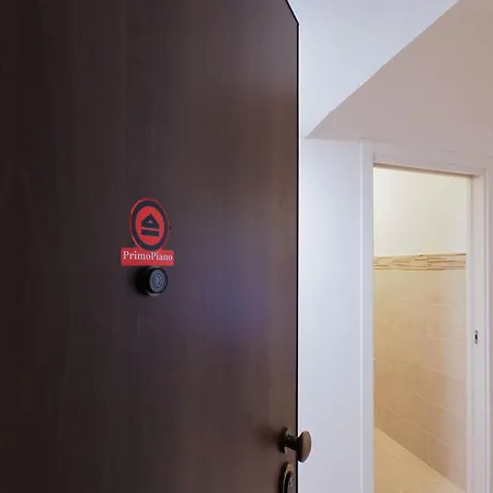 Primo Piano - Rosellini Milano