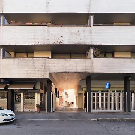 Primo Piano - Rosellini Milano